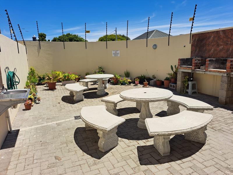 To Let 2 Bedroom Property for Rent in Van Ryneveld Western Cape